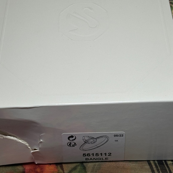 NIB Swarovski bracelet. - Picture 4 of 4